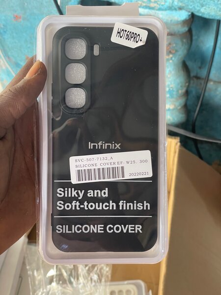 Coque Silicone Infinix Noir