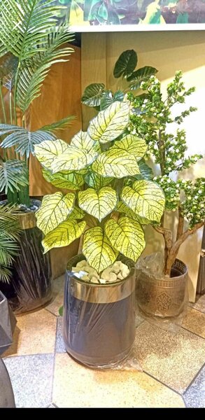 Flower pot artificial