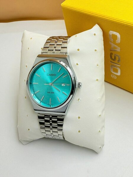 Montres Casio élégantes étanches