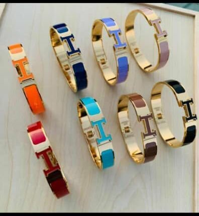 Bracelet style cuir tendance