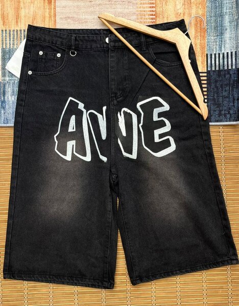 Shorts (baggy jeans)