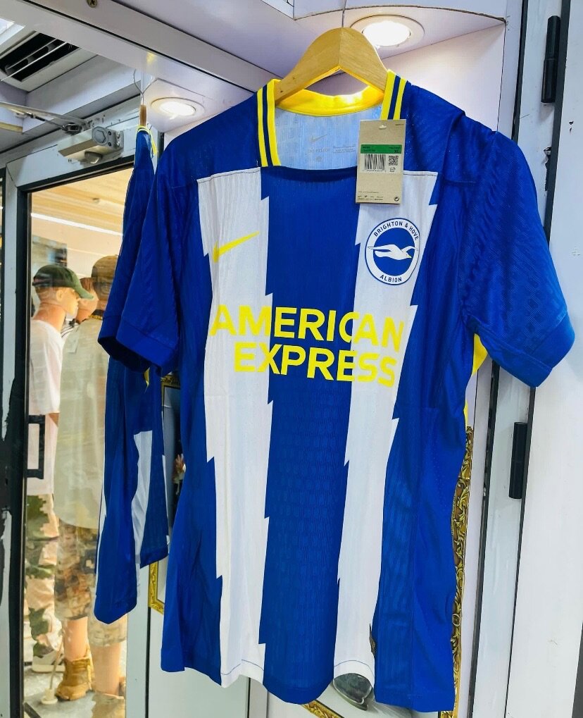 Maillots football version pro