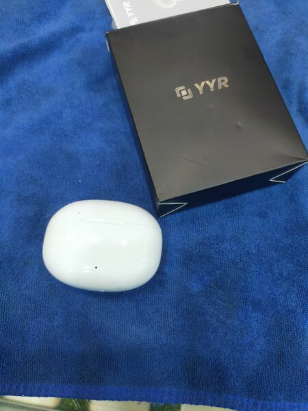 Air Buds YY R Branded