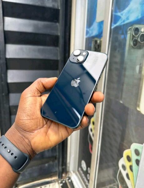 iPhone 13 - Bleu Nuit