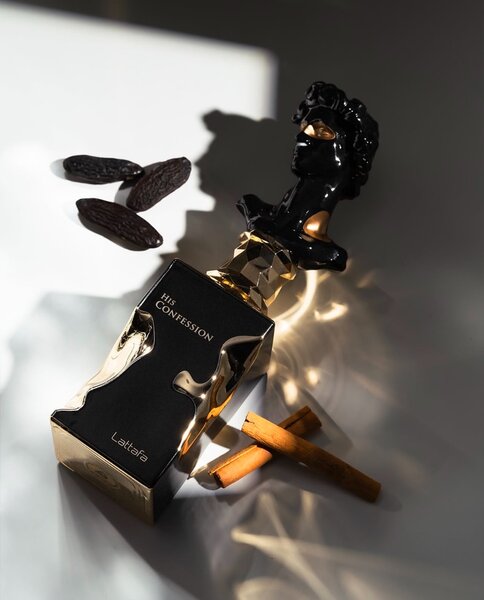 His confessor by Lataffa