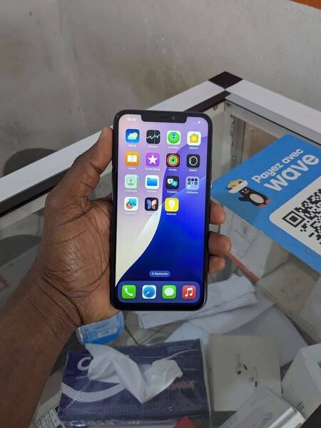 iPhone 11 Pro Max 64 Go