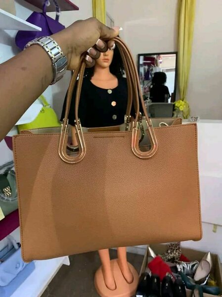 Sac à main élégant femme
