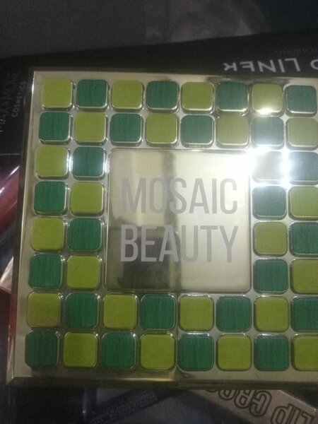 Branded eye pallet