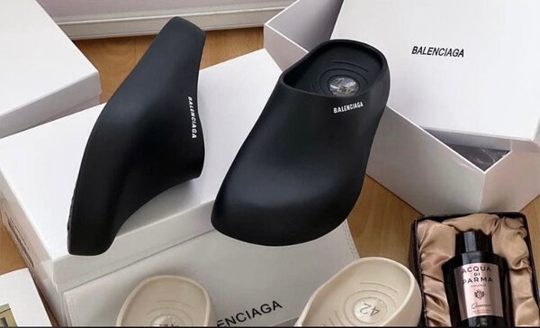 Balenciaga clogs