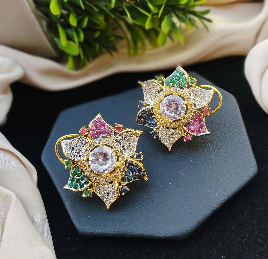 Ladies earrings