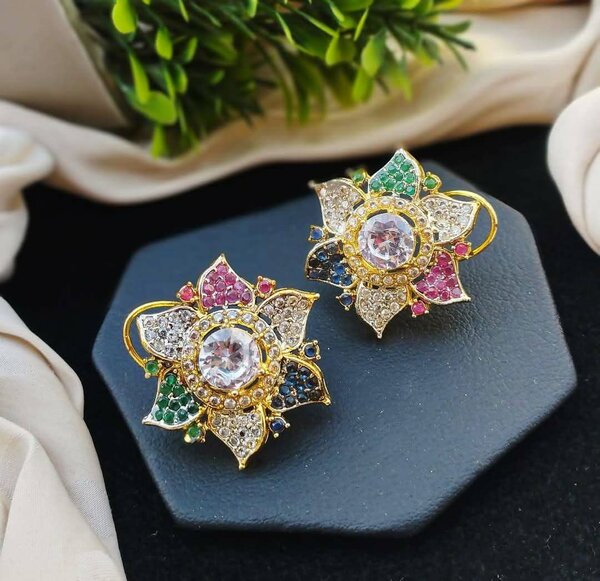 Ladies earrings