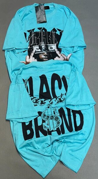 T-shirts colorés graphiques