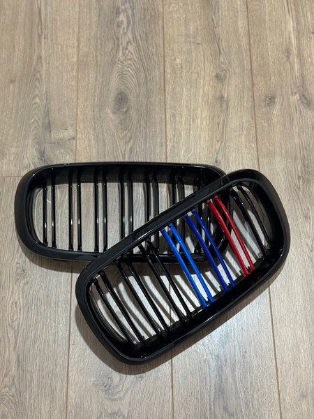 Решетка радиатора