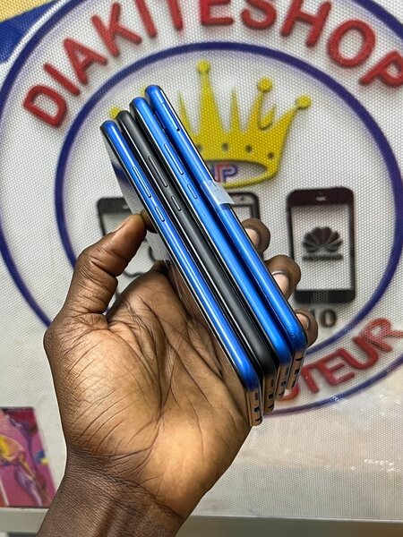 HUAWEI NOVA 3i (128GB-6RAM)