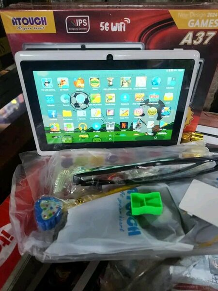 Tablette éducative écran blindé 25 jeux pré-installés