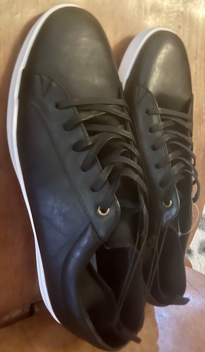 Stylish Black Sneakers