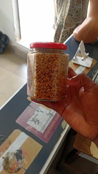 Mélange snack croquant en bocal