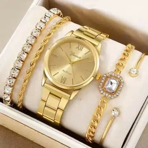 Montres élégantes avec bracelets