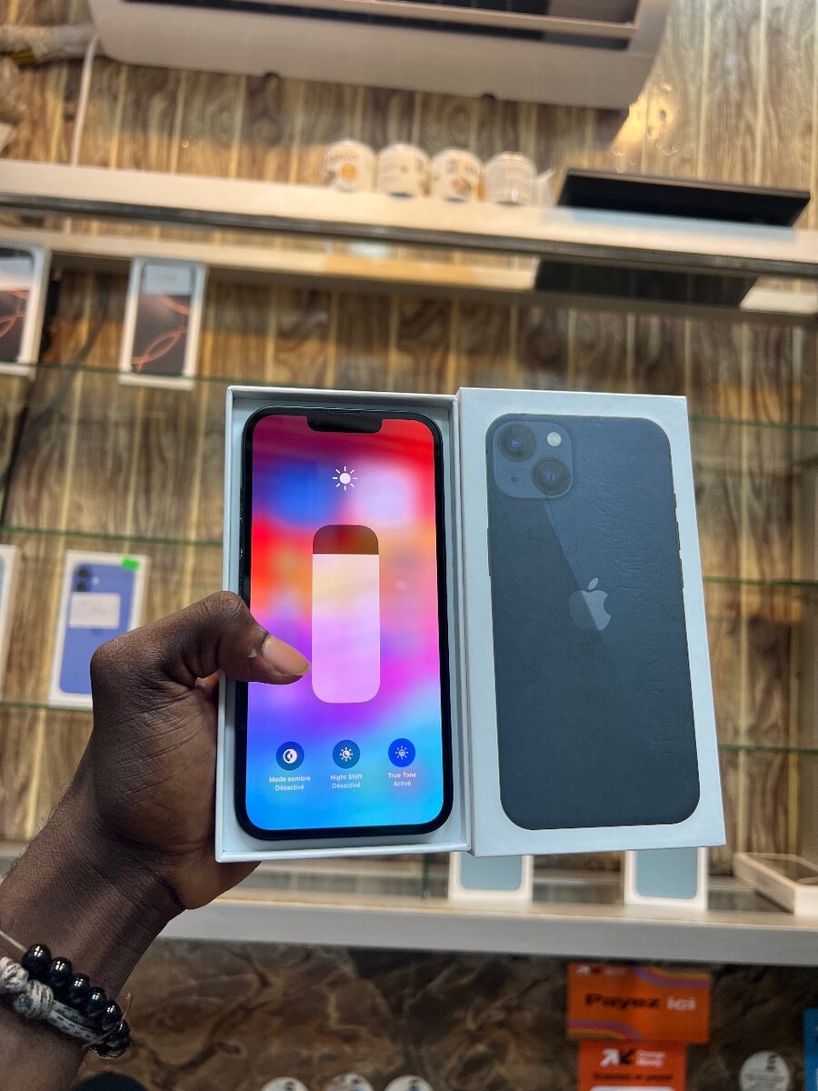 iPhone 13simple 256Giga 2puces