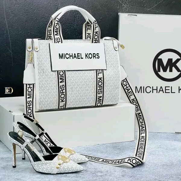 Ensemble Sac et Chaussures Élégant