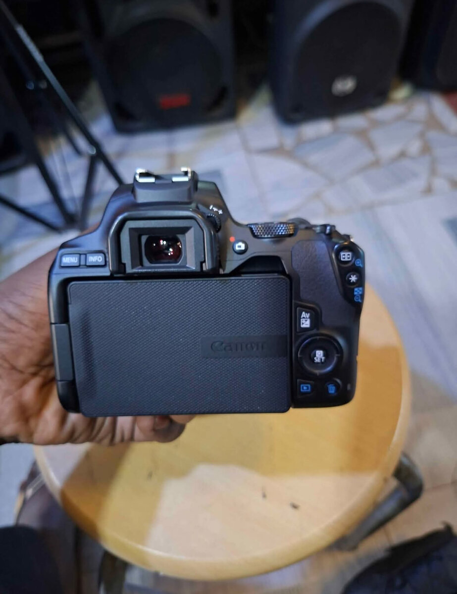 Appareil Photo Reflex Canon