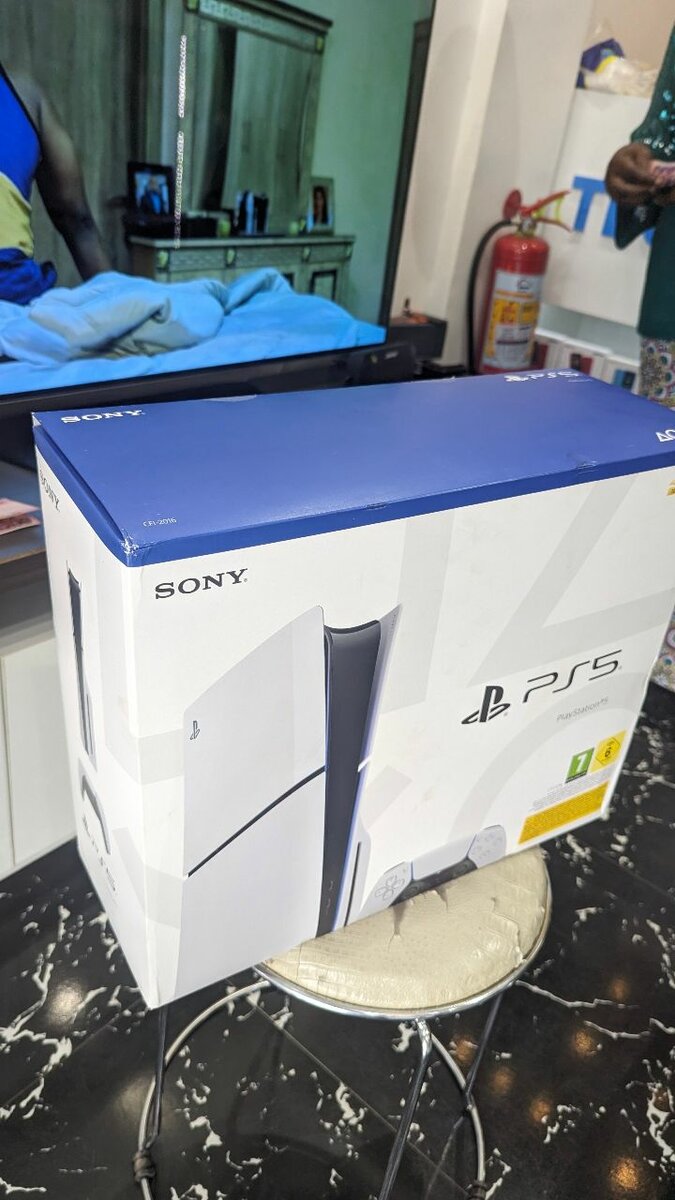 PlayStation 5 Slim Disc Version 1terabite storage