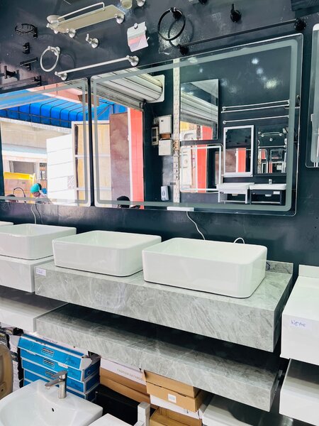 Vanity ceramic basin