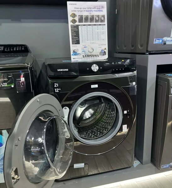 Samsung washing machine 21kg.. wash and Dry