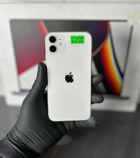 PRE-OWNED IPHONE 11