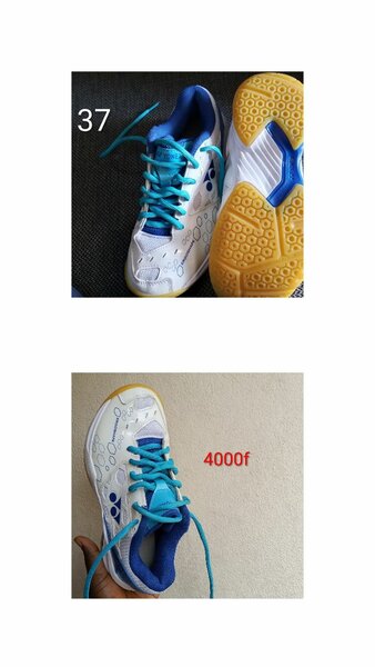 Chaussures de sport indoor