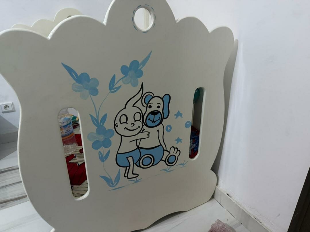 Lit bébé évolutif en bois