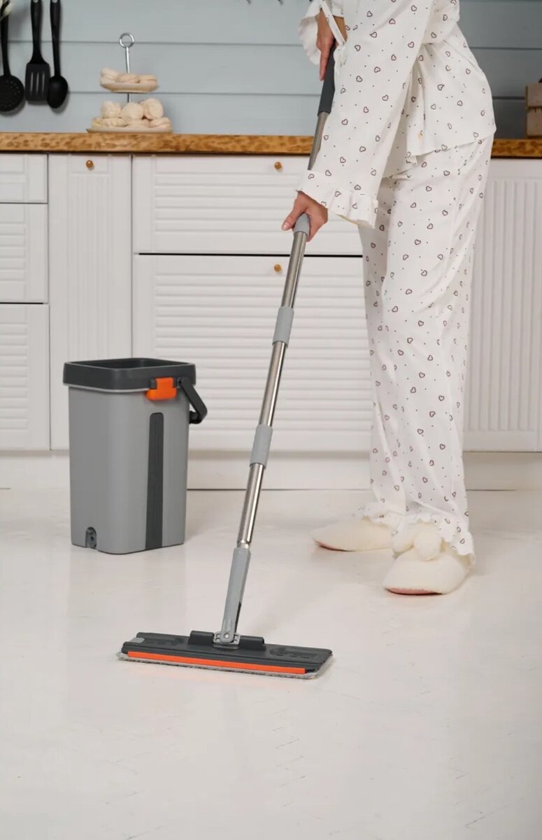 Швабра с отжимом и ведром