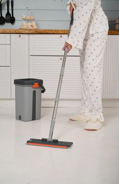 Швабра с отжимом и ведром