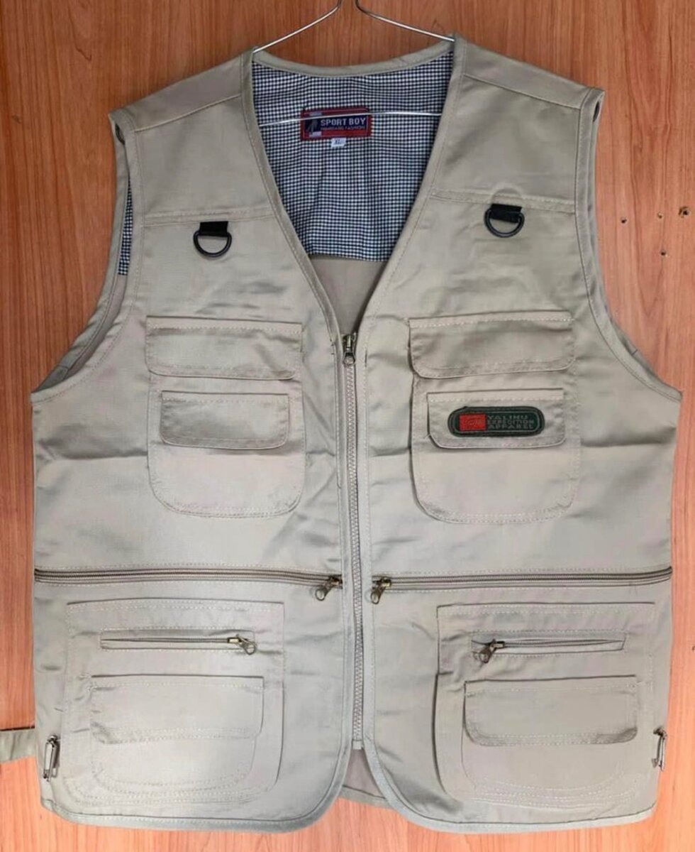 Cargo utility vests