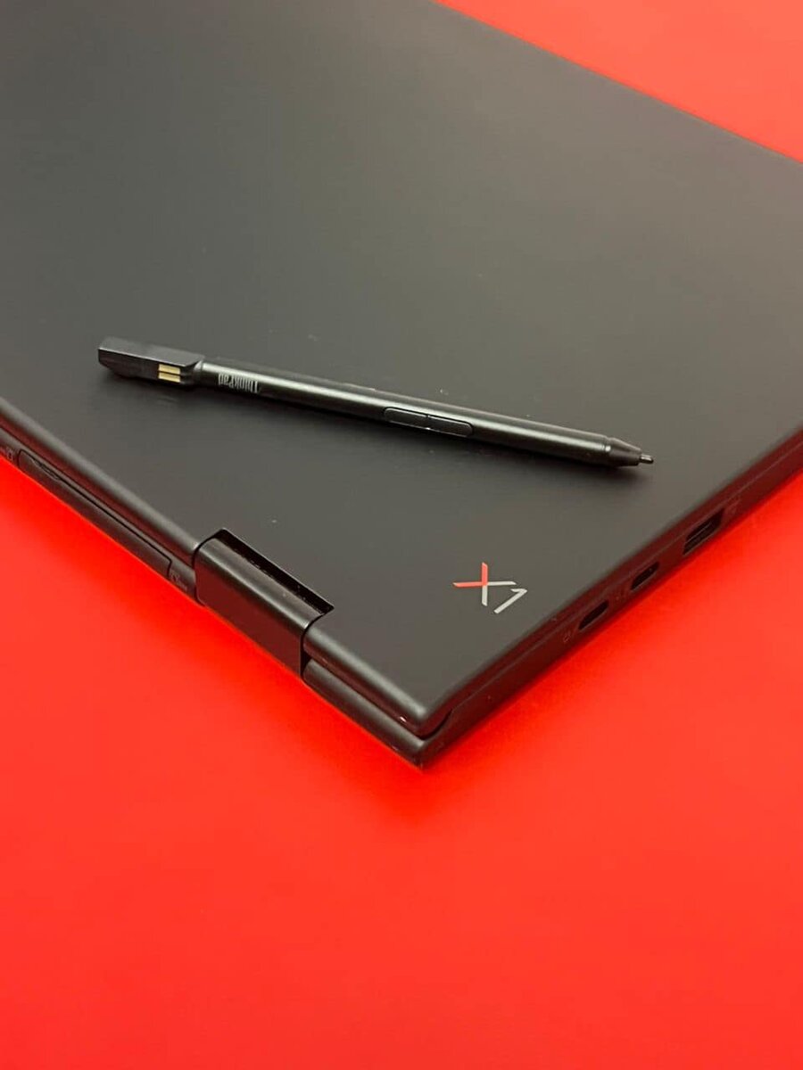 Lenovo thinkpad X1 yoga 