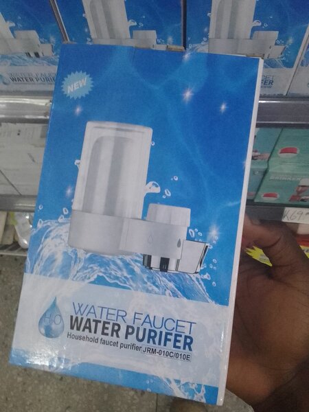 Water purifier/water dispenser pumps