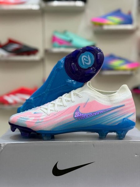 Chaussures de football Nike