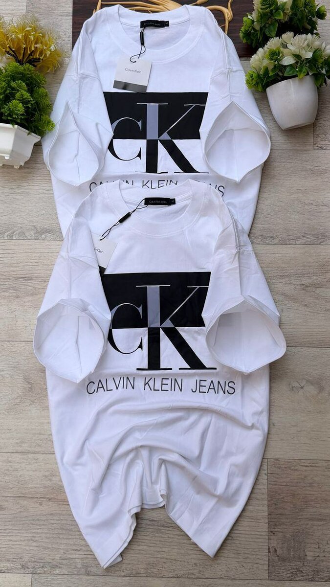 T-shirts de marque tendance