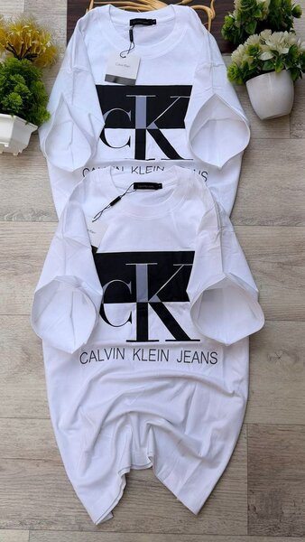 T-shirts de marque tendance