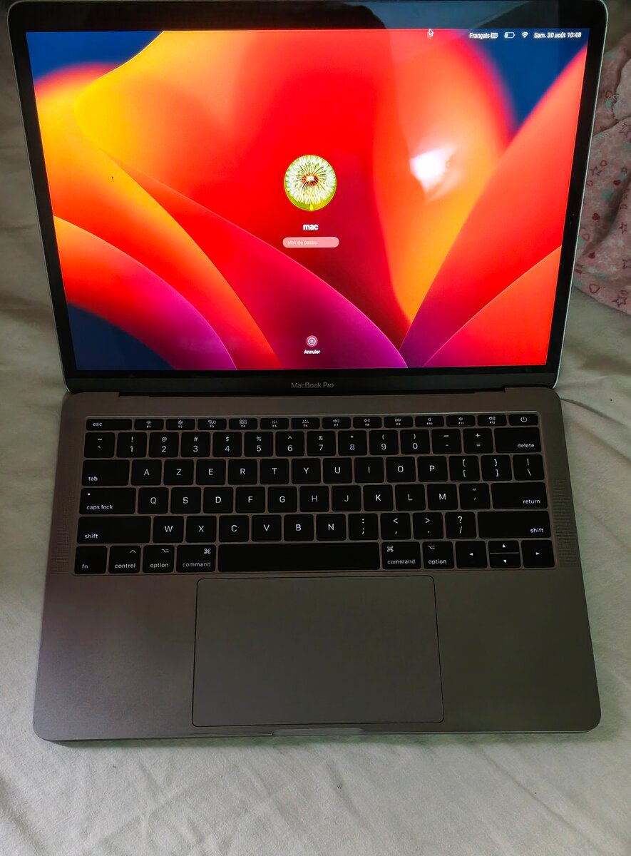 MacBook Pro 13" Retina