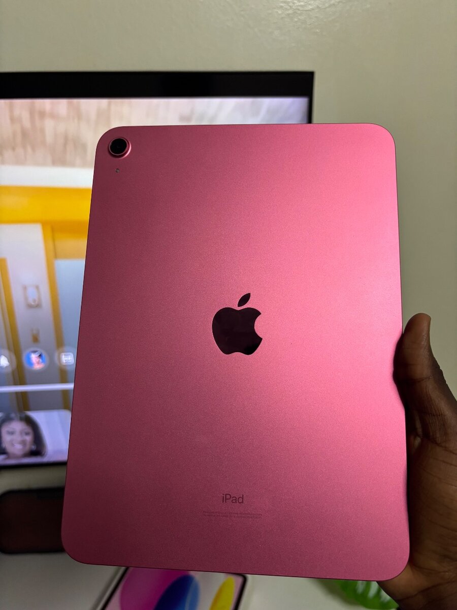 iPad Rose NEUF 64Go Wi-Fi