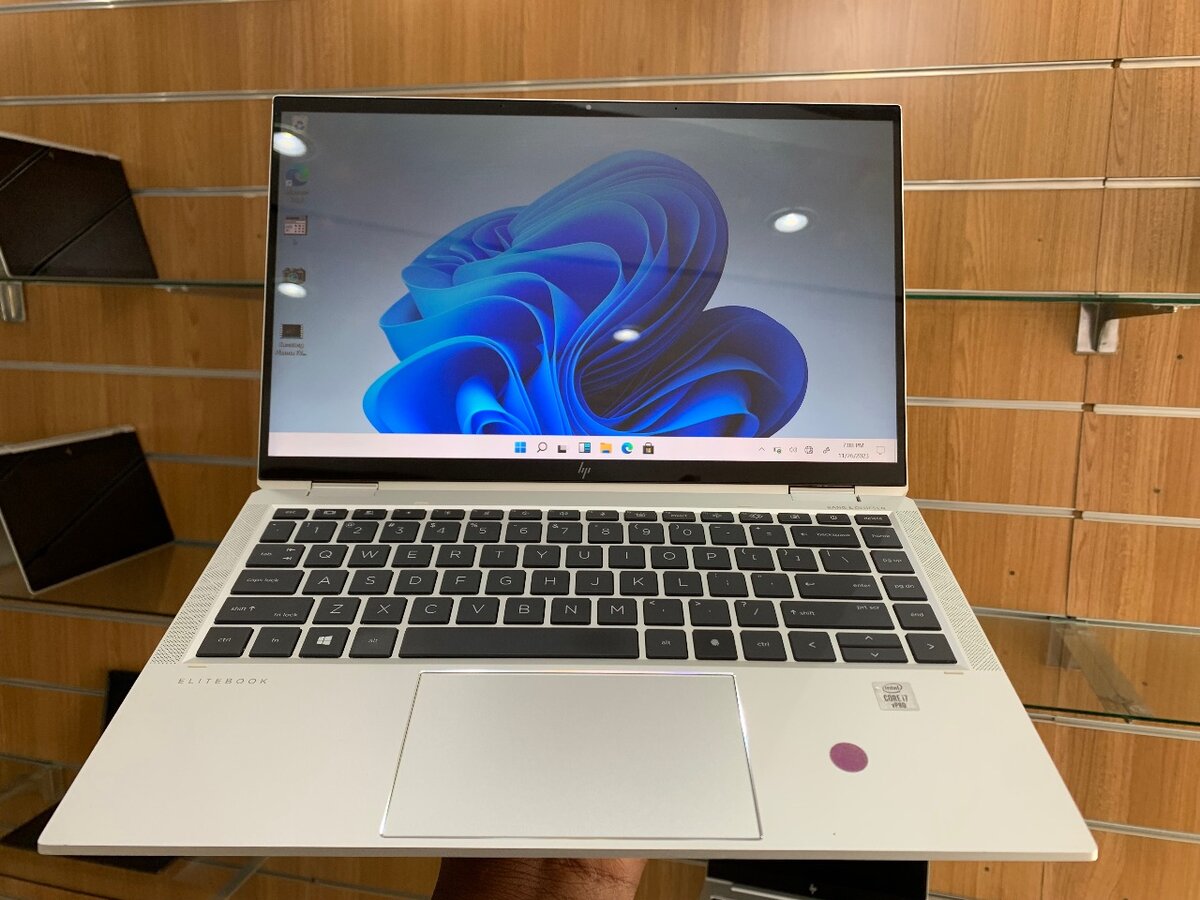HP ELITEBOOK 1030 G7 x360