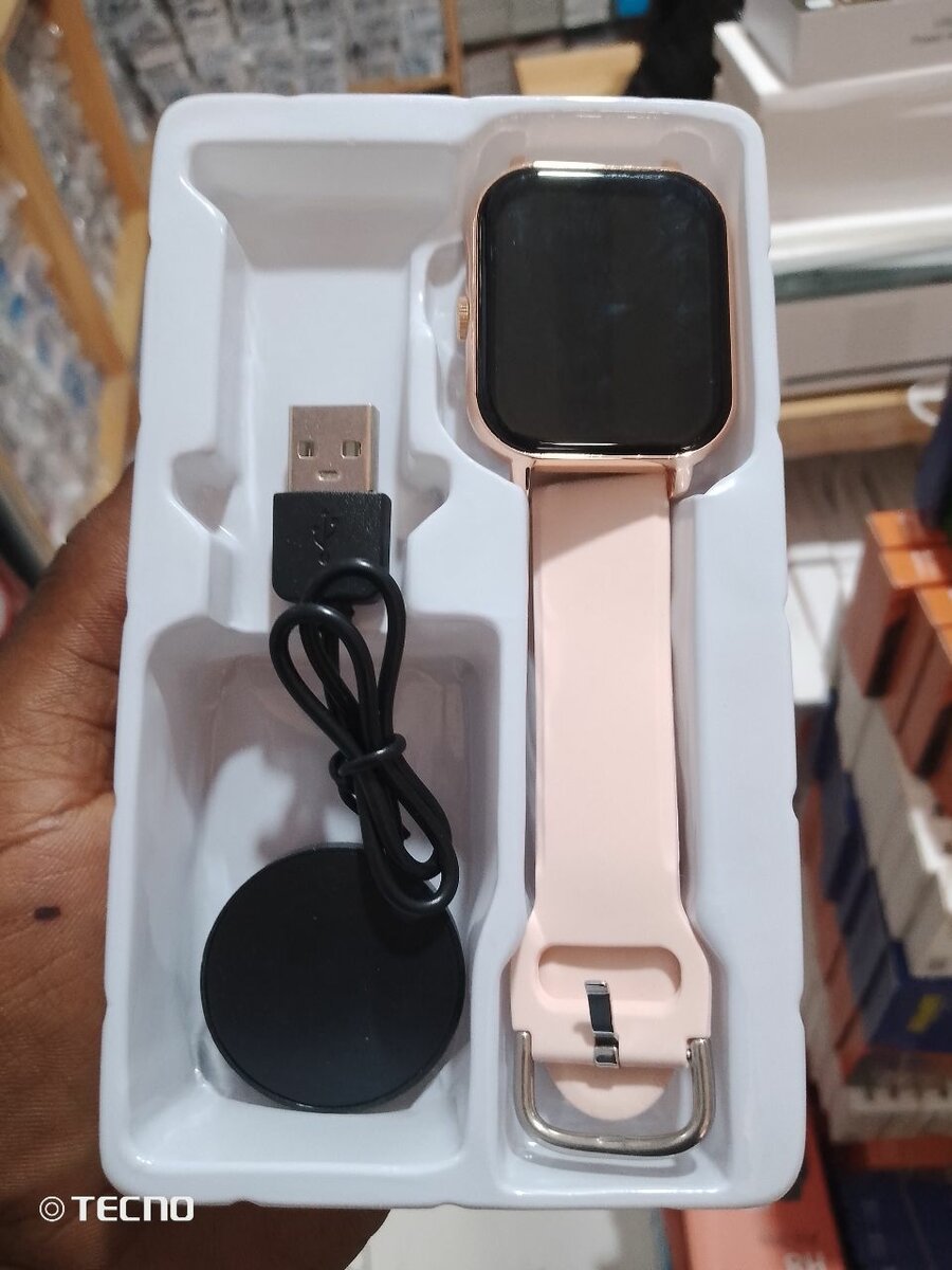 Montre Connectée H8 Pro Max