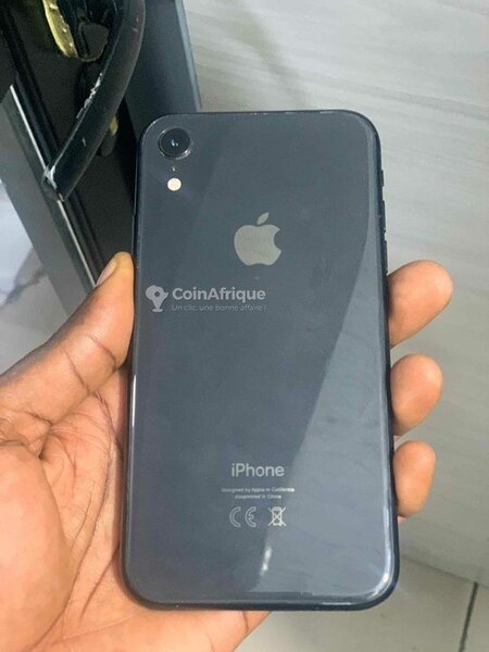 iPhone XR Noir