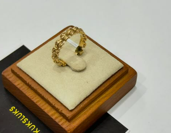 FLAWLESS STAINLESS RING