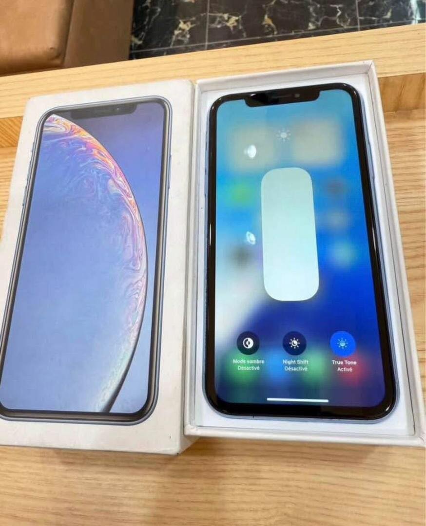 iPhone XR Bleu 64 Go