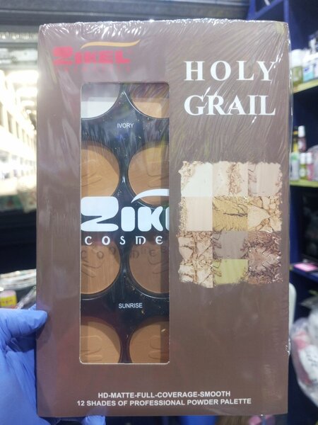 Palette à maquillage "Holy Grail"