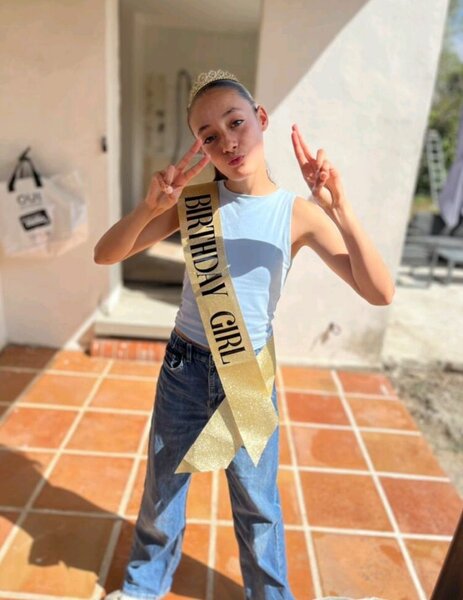 Diadème et écharpe anniversaire