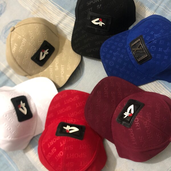 Casquettes élégantes sport