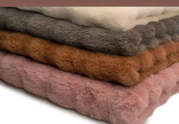 Plaid en fausse fourrure luxe